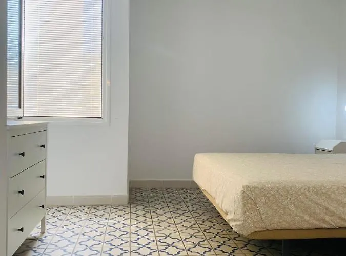 El Cortijo - Pool - Free Parking Apartament *